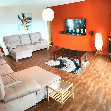 Βίλα Vista Mar, 360 Sqm, Pool, Whirlpool, Gaming Room, 85 Sqm Roof