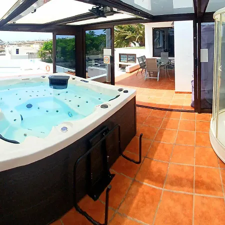 Βίλα Vista Mar, 360 Sqm, Pool, Whirlpool, Gaming Room, 85 Sqm Roof *