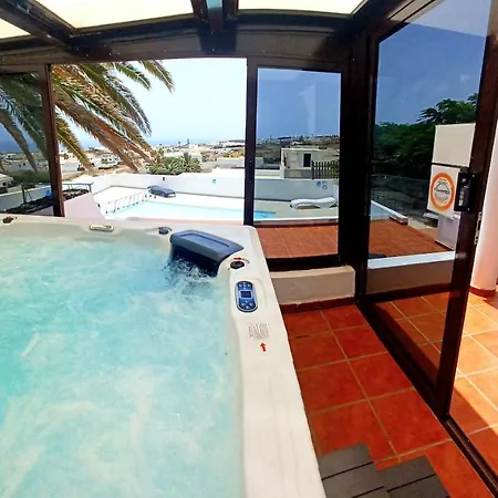 Vista Mar, 360 Sqm, Pool, Whirlpool, Gaming Room, 85 Sqm Roof Βίλα Tías