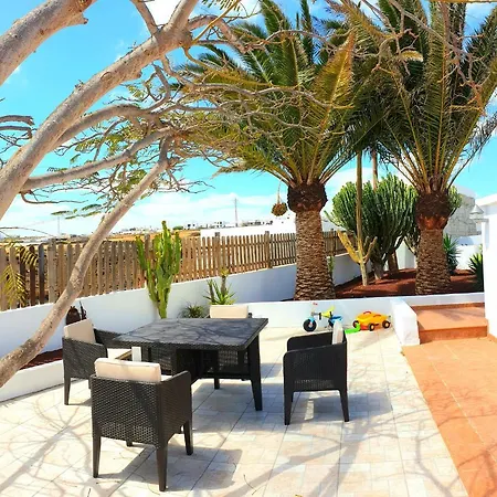 Villa Vista Mar, 360 Sqm, Pool, Whirlpool, Gaming Room, 85 Sqm Roof Tias