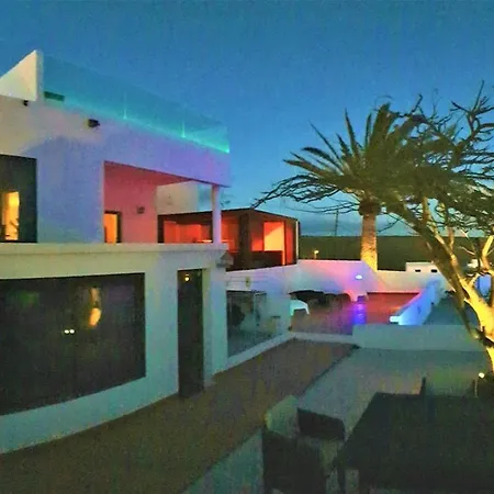 Vista Mar, 360 Sqm, Pool, Whirlpool, Gaming Room, 85 Sqm Roof Villa Tias