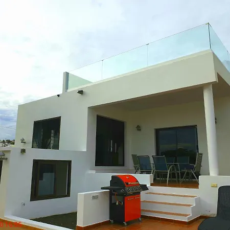 Vista Mar, 360 Sqm, Pool, Whirlpool, Gaming Room, 85 Sqm Roof Villa *